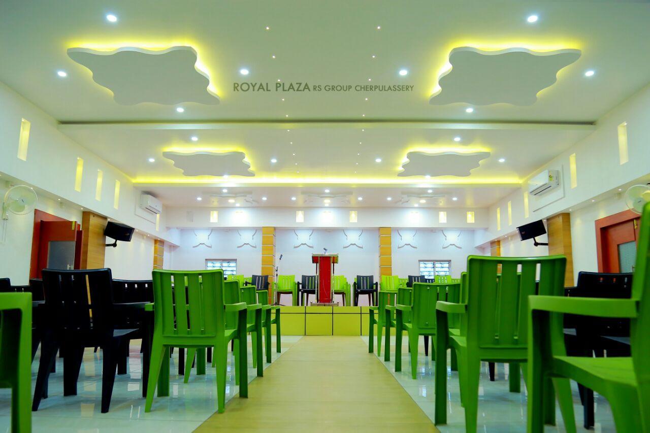 Готель Royal Plaza Residency Cheruppulasseri Екстер'єр фото